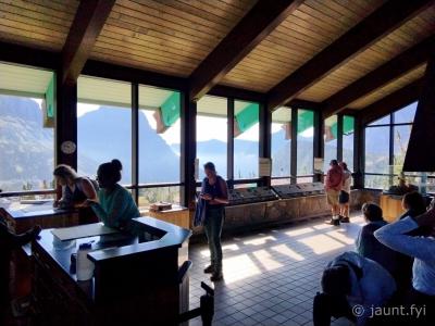 Logan Pass, visitor Center